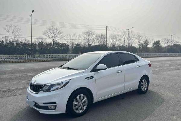 Used Dongfeng Yueda Kia K2 sedan, 98000 KM mileage