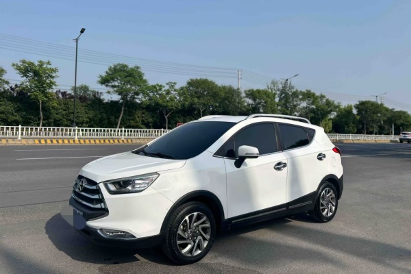 Used JAC Refine S3 SUV, 79000 KM mileage
