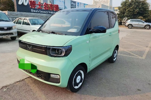 Used 2023 wuling hongguang mini EV 5000km Milage